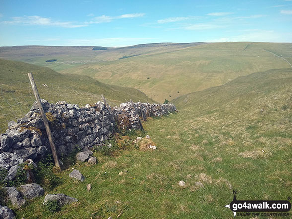 Walk ny172 Parson's Pulpit and Proctor High Mark from Street Gate - Looking across Cowside Beck to Darnbrook Fell from Dew Bottoms