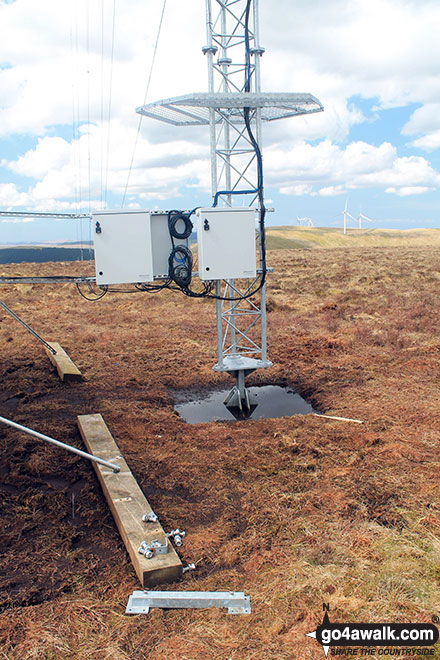 Walk dg108 Moorbrock Hill and Windy Standard from Craigengillan - More telecommunications mast paraphernalia on Keoch Rig