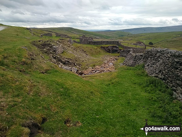 Ruined mine workings on Grassington Moor 