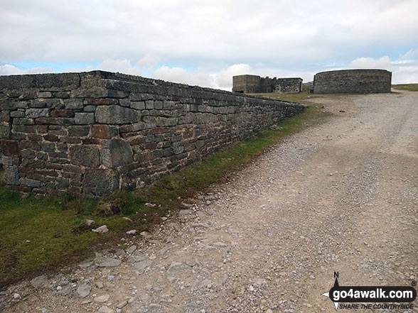 Walk ny161 Meugher from Yarnbury, Grassington - Ruined mine buildngs on Grassington Moor