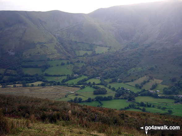 Walk gw185 Gwaun y Llwyni, Aran Fawddwy, Erw y Ddafad-ddu, Aran Benllyn and Pen yr Allt Uchaf from Cwm Cywarch - The head of Cwm Cywarch from Pen Yr Allt Uchaf