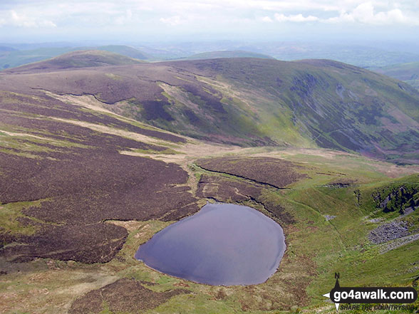 Walk po142 Cadair Berwyn from Pistyll Rhaeadr - Llyn Lluncaws from Moel Sych