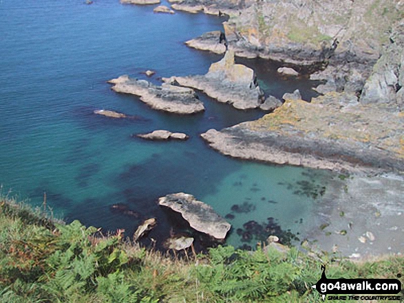 Walk pe101 St Govan's Chapel and Broad Haven from Bosherston - The Pembrokeshire Coast Path