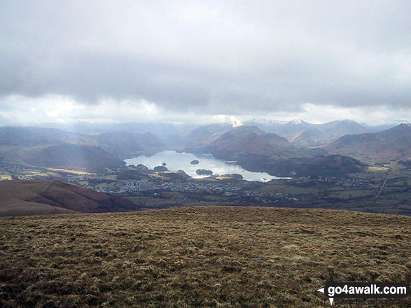 Walk c186 Lonscale Fell and Skiddaw from Gale Road (Underscar) nr Keswick - Derwent Water and Keswick from the lower slopes of Skiddaw