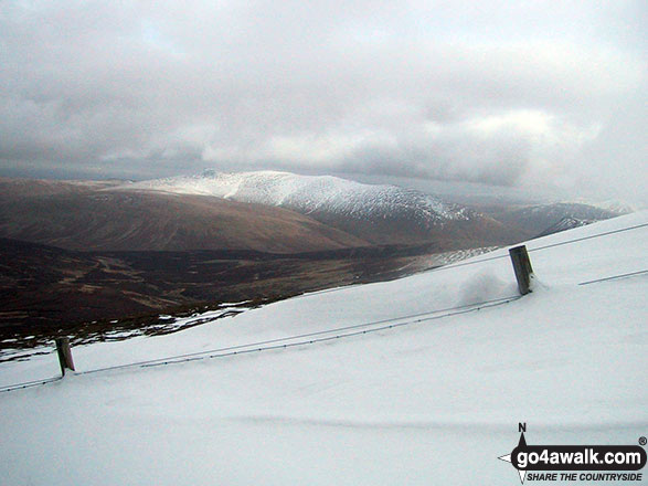 Walk c321 Skiddaw and Lonscale Fell from Millbeck, nr Keswick - Deep snow on a very cold and snowy Skiddaw