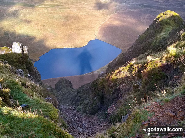 Walk gw169 Tyrrau Mawr (Craig-las) and Craig-y-llyn from Llanfihangel -y-pennant - Brocken Spectre with Llyn Cyri beyond from Twll yr Ogof (Craig-y-llyn)