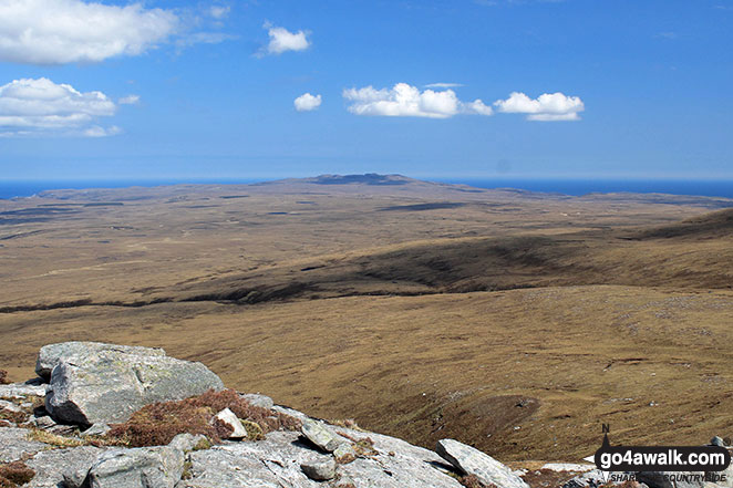 Walk h129 Ben Hope from Muiseal, Strath More - Ben Hutig from the upper slopes of Carn a' Ghallaich, Ben Hope