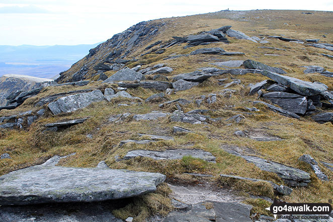 Walk h129 Ben Hope from Muiseal, Strath More - Ben Hope summit from the north