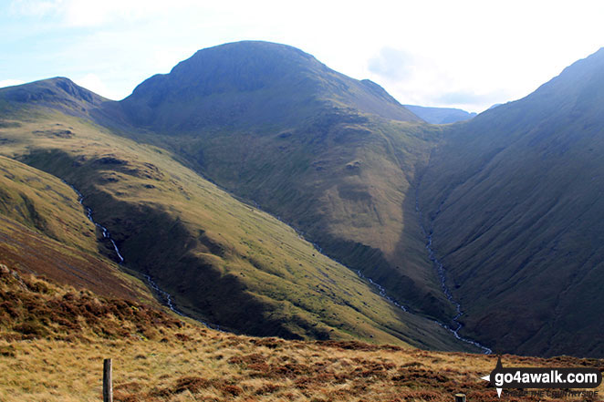 Walk c295 Hay Stacks and Fleetwith Pike from Gatesgarth, Buttermere - Green Gable (left) and Great Gable (centre left) and the shoulder of Kirk Fell from Loft Beck