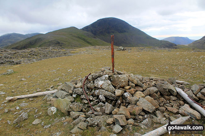 Walk c338 Great Gable and Kirk Fell from Honister Hause - Green Gable (left) and Great Gable (centre) from Brandreth summit cairn