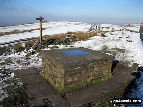 Walk Sponds Hill walking UK Mountains in The White Peak Area The Peak District National Park Cheshire, England