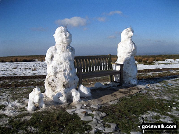 Walk ch310 West Parkgate, Sponds Hill and The Cage from Lyme Park Country Park - Pair of huge Snowmen on Sponds Hill - love the little snow dog (bottom left)