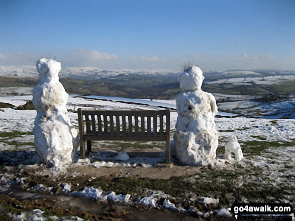 Walk ch207 Sponds Hill and Lyme Park from Higher Poynton - A Snow Man, Snow Woman and their Snow Dog enjoying the fantastic view from Sponds Hill