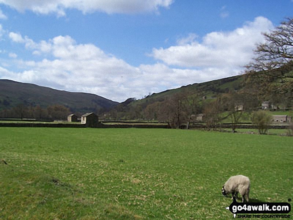 Walk ny103 Rogan's Seat and Water Crag (Arkengarthdale) from Keld - Swaledale