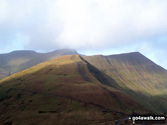 Walk po146 Cribyn and Fan y Big from Pont y Caniedydd - Cribyn with Pen Y Fan beyond from Fan y Big