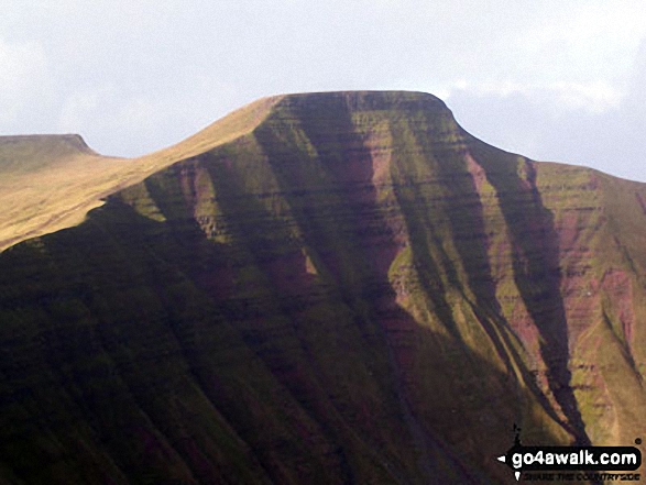 Walk po104 Pen y Fan and Cribyn from Nant Gwdi - Pen y fan from Cribyn