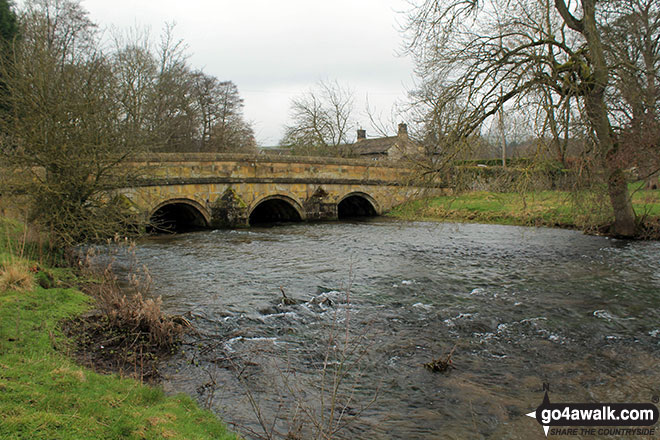 Walk d270 Monsal Head, Monsal Dale and Deep Dale from Ashford in the Water - The bridge over the River Wye, Ashford in the Water