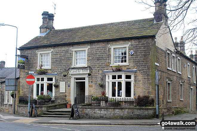 Walk d253 Edensor, Chatsworth Park and Rowsley from Bakewell - The Castle Inn, Bakewell