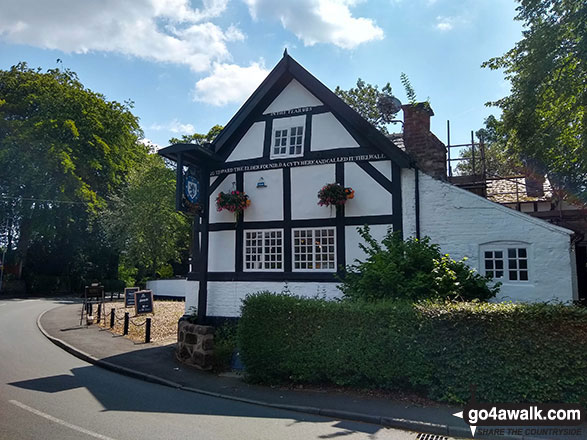 Walk d278 The River Wye and Haddon Park from Bakewell - The Pickering Arms, Thelwall