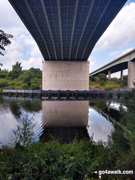 The south bound lane of the M6 t the Thelwall Viaduct over the Manchester Ship Canal 