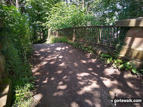 Walk ch261 Statham from Thelwall - Bridge over the Trans Pennine Trail in Thelwall