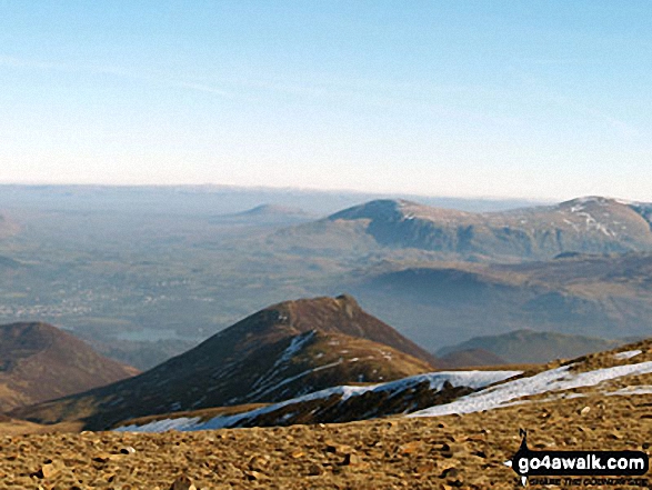 Walk c137 The Coldale Round from Braithwaite - Sail and Causey Pike (foreground) & The Central Fells - Bleaberry Fell, High Seat and High Tove from Crag Hill (Eel Crag) trig point