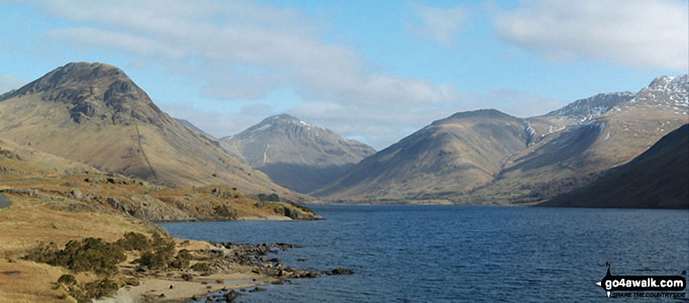 Walk c116 Illgill Head and Whin Rigg from Wasdale Head, Wast Water - Yewbarrow (left), Great Gable and Lingmell (right) and Scafell Pike (far right) from Wast Water