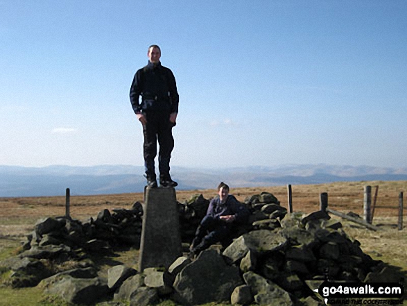 Walk dg143 Saddle Yoke and Hart Fell from Capplegill - Hart Fell (Moffat) summit