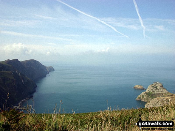 Walk pe110 Aber Bach and Pen y Fan (Dinas Head) from Cwm-yr-Eglwys - View from Pwll Deri near Strumble Head