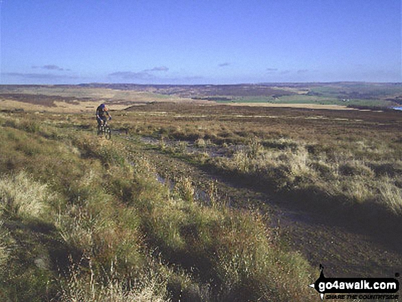 Walk l109 Gorple Stones and Extwistle Moor from Worsthorne - Cyclist on Pennine Bridleway/Burnley Way near Gorple Stones