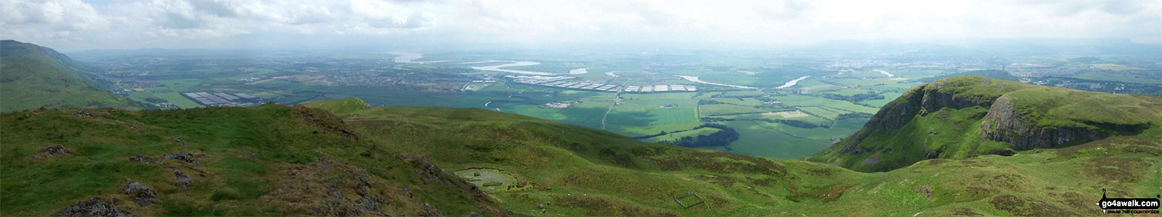 Walk st132 Dumyat from Bridge of Allan - Bridge of Allan, Stirling, The Forth River and Alloa from the summit of Dumyat