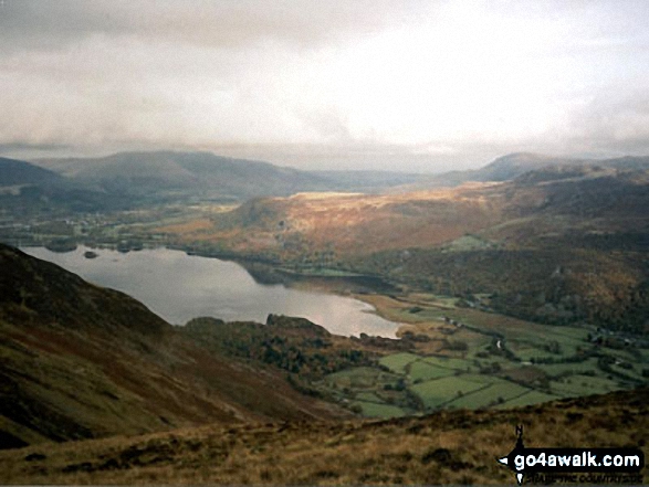 Walk c313 The Newlands Fells from Hawes End - Derwent Water, Blencathra, Walla Crag and 
Bleaberry Fell from High Spy