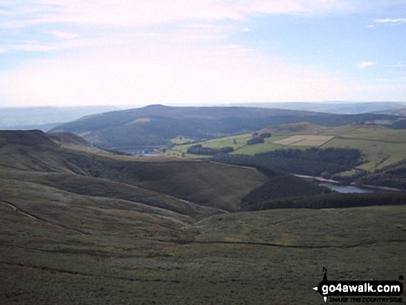 Walk d298 Back Tor and Margery Hill from Fairholmes Car Park, Ladybower Reservoir - Winhill Pike (Win Hill) and Ladybower Reservoir from Derwent Edge