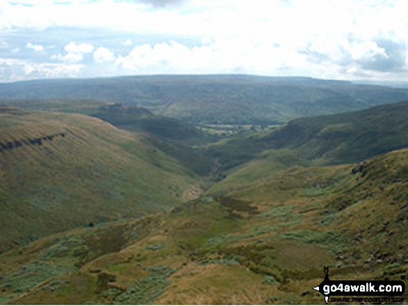 Bareholme Moss (left), Crowden, The Woodhead Valley and Bleaklow (centre) and Rakes Moss (right) from Black Chew Head (Laddow Rocks)