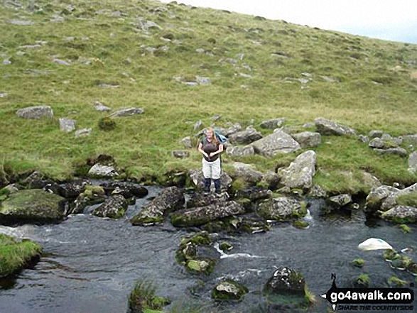 Walk de122 North Hessary Tor, Great Mis Tor and Great Staple Tor from Princetown - Crossing the River Walkham