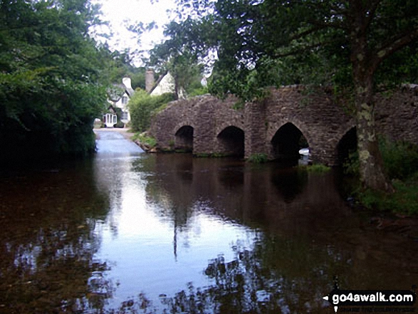 Walk so103 Prior's Wood from Easton-in-Gordano - The River Haddeo at Bury