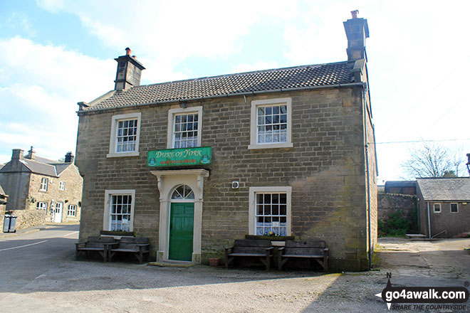 Walk d157 The Limestone Way, Birchover and Anthony Hill from Elton - The Duke of York, Elton