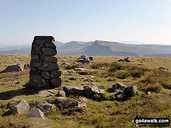 Summit of Meall na Suiramach, Isle of Skye 