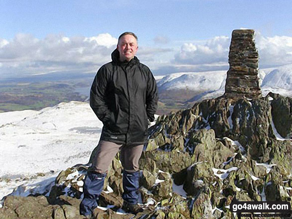 Walk c155 The Knott and Place Fell from Patterdale - Me on top of Place Fell with Ullswater in the background