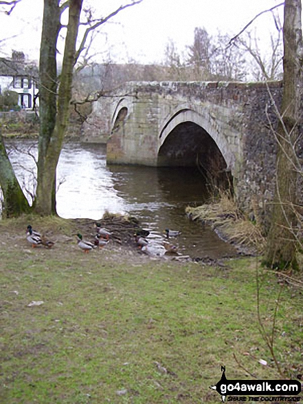 Walk c429 Dunmallard Hill (Dunmallet) from Pooley Bridge - Pooley Bridge and The River Eamont