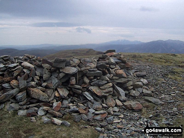 Walk c212 Burnbank Fell, Gavel Fell, Hen Comb and Mellbreak from Loweswater - Blake Fell summit cairn