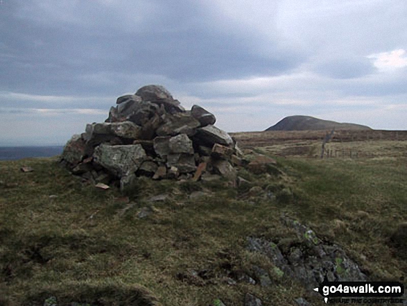 The cairn on the summit of Gavel Fell