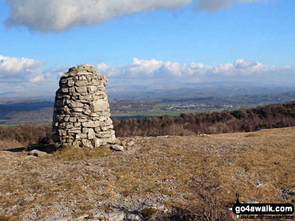 Lord's Seat (Whitbarrow Scar) summit beacon