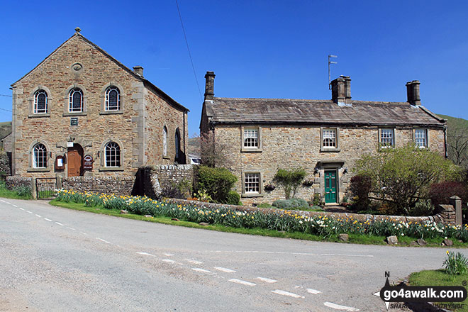 Walk s185 Hollinsclough and Earl Sterndale from Longnor - The pretty village of Hollinsclough