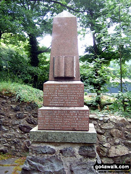 Mary Jones' Memorial, Llanfihangel-y-pennant 