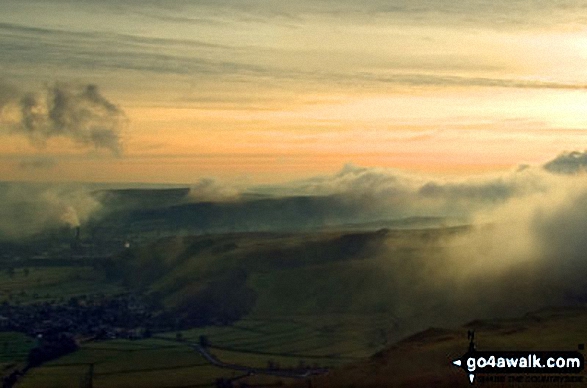 Walk d158 Sparrowpit and Mam Tor from Castleton - Sunset from Mam Tor Summit