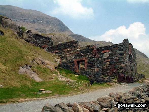 Walk gw136 The Snowdon (Yr Wyddfa) Horseshoe from Pen y Pass - On the Miners Track heading for Snowdon (Yr Wyddfa)