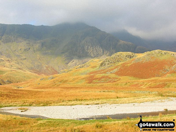 Walk c166 The Scafell Masiff from Wha House Farm, Eskdale - Scafell Pike from Great Moss