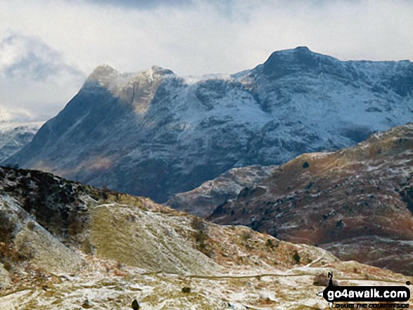 Walk c353 Holme Fell, Black Fell (Black Crag) and Tarn Hows from Tom Gill - Snow on The Langdale Pikes featuring Pike of Stickle (Pike o' Stickle), Loft Crag and Harrison Stickle from Holme Fell