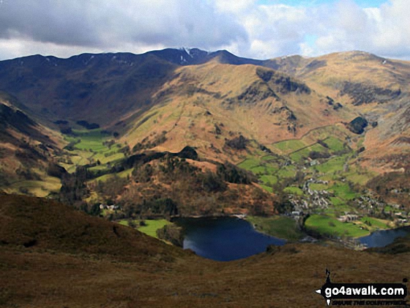 Walk c155 The Knott and Place Fell from Patterdale - Ullswater, Glenridding and the Helvellyn Ridge from Place Fell